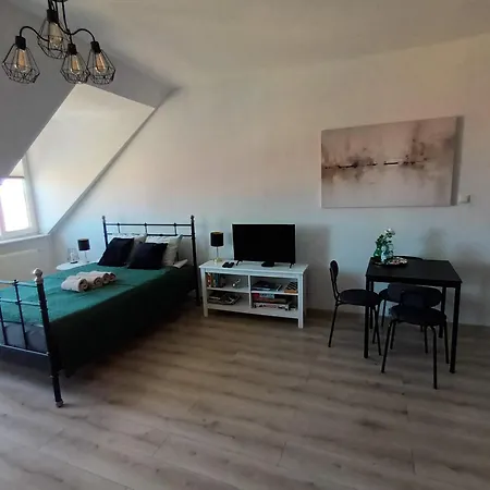 Apartment - Wyszynskiego